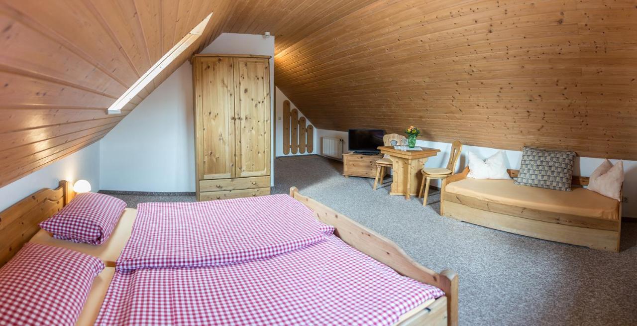 Am Roten Hammer I Gasthof Und Pension Oberwiesenthal Eksteriør bilde